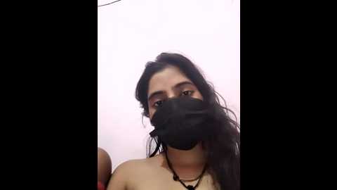 hot_komaal @ stripchat on 20251028