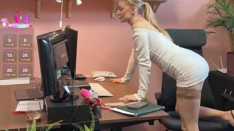 legslong @ stripchat on 20251028