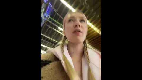 lia__love @ stripchat on 20251028