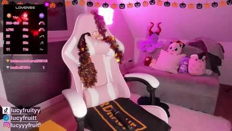 livewithlucy @ stripchat on 20251028