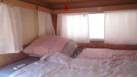 sylly @ stripchat on 20251028