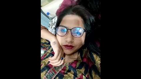 urvashi01224 @ stripchat on 20251028