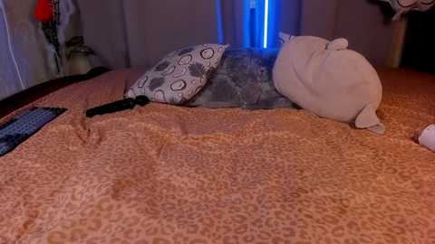 jess_lui @ stripchat on 20251029