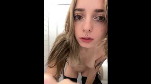 loraadoll @ stripchat on 20251029