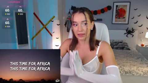 bellla_haddid @ stripchat on 20251030