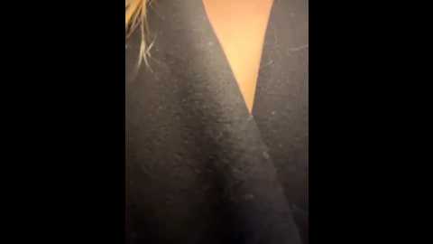 liza_risky @ stripchat on 20251030