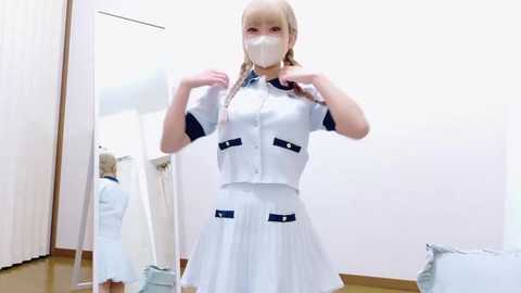 rinka_icup_xx @ stripchat on 20251030