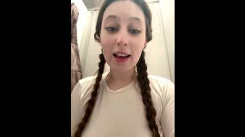 froggyanna @ stripchat on 20251031