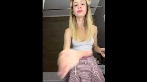 lia__love @ stripchat on 20251031