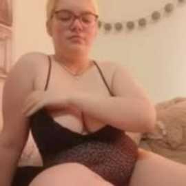 lucyswelt @ stripchat on 20251031