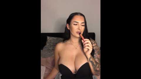 mia_bremer @ stripchat on 20251031