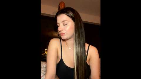 mia_minou @ stripchat on 20251031