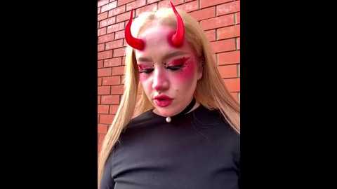 rolldolls @ stripchat on 20251031