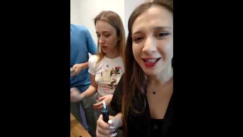 yourfavcouple_ @ stripchat on 20251031