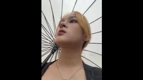 yuki_june @ stripchat on 20251031