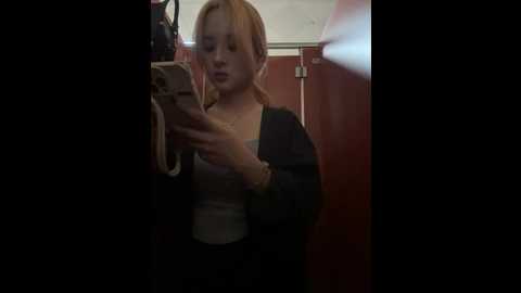 yuki_june @ stripchat on 20251031