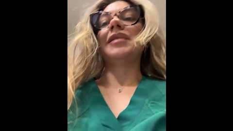 alicee16 @ stripchat on 20251101