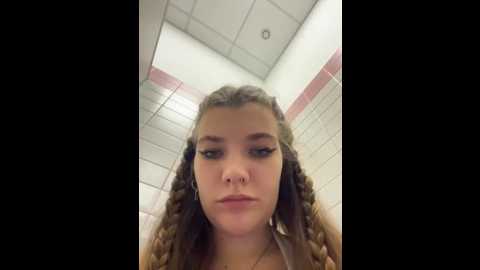 holy_tereza @ stripchat on 20251101