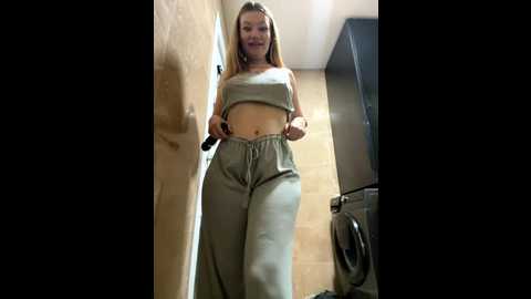 justmilaa @ stripchat on 20251101