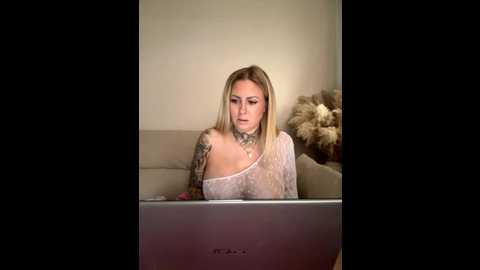 sophi_spice @ stripchat on 20251101