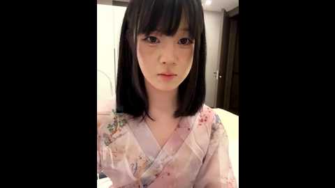 enen_xiaobao @ stripchat on 20251102