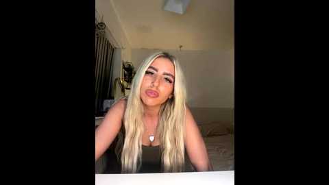 blondebetty @ stripchat on 20251103