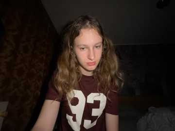 eva_angel3 @ stripchat on 20251103