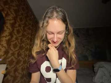 eva_angel3 @ stripchat on 20251103