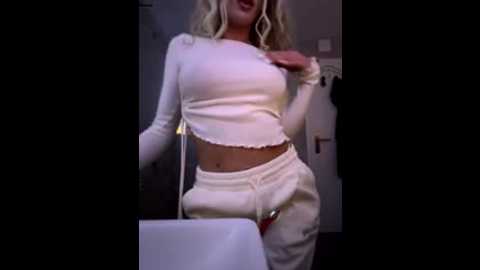 lilly_cherry69 @ stripchat on 20251103