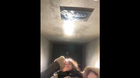 milabee @ stripchat on 20251103