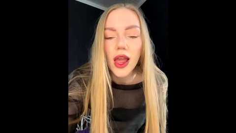 milamoone @ stripchat on 20251103