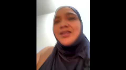 sweetmuslim01 @ stripchat on 20251103