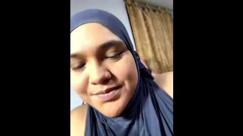sweetmuslim01 @ stripchat on 20251103