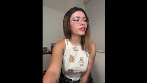 your_honeey @ stripchat on 20251103