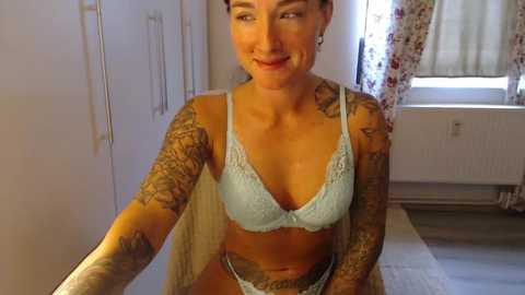 davinja @ stripchat on 20251104