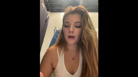 holy_tereza @ stripchat on 20251104