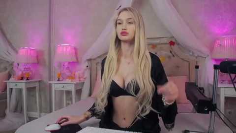 kristinadane @ stripchat on 20251104