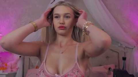 kristinadane @ stripchat on 20251104