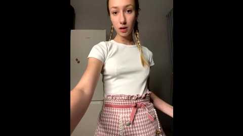 lia__love @ stripchat on 20251104