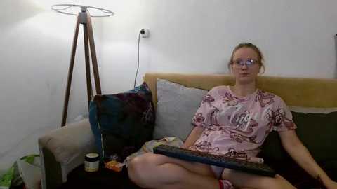 little_leni @ stripchat on 20251104