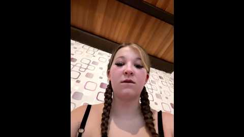 littlechaosqueen @ stripchat on 20251104