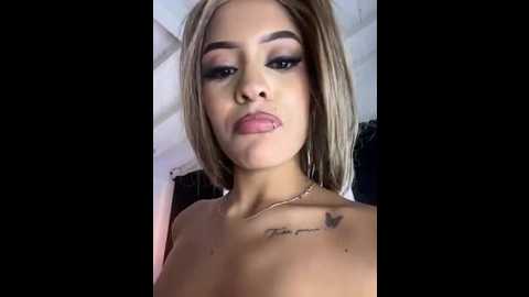 mystiquexxx @ stripchat on 20251104