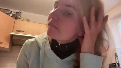 s_te_fan_i @ stripchat on 20251104