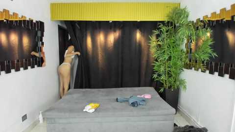 wet_girlxxx @ stripchat on 20251104