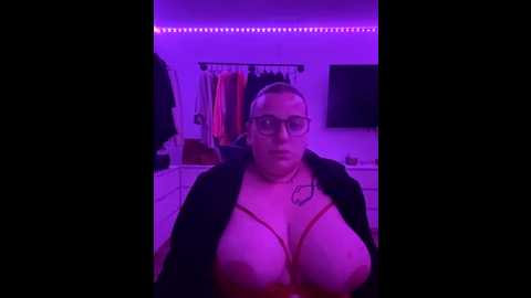 aksinja05 @ stripchat on 20251105