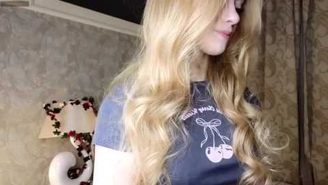 emma_frosty @ stripchat on 20251105