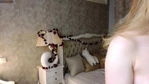 emma_frosty @ stripchat on 20251105