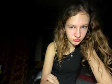 eva_angel3 @ stripchat on 20251105