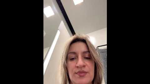 evvamur @ stripchat on 20251105