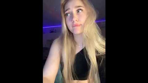 good__girl_ @ stripchat on 20251105